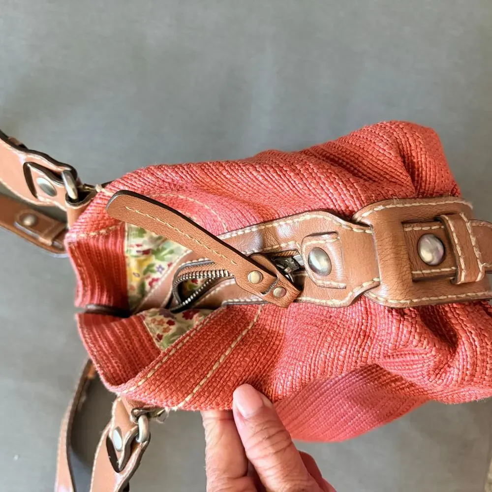 Fossil Y2K Coral Woven Leather Shoulder Bag Floral Lining Boho Handbag